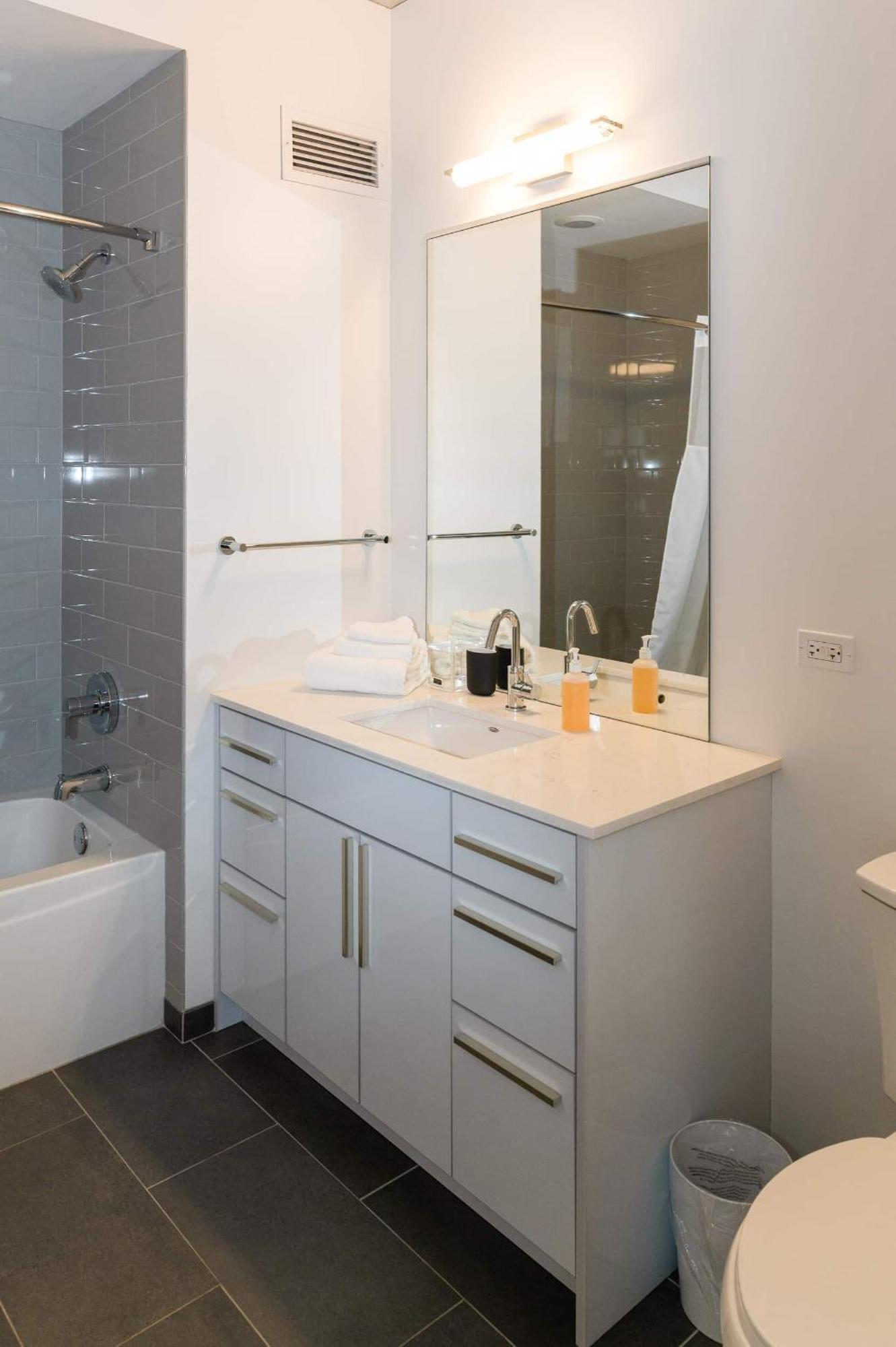 2Br Elegant Premium Suite With Balcony & Sweeping City Views Chicago Extérieur photo